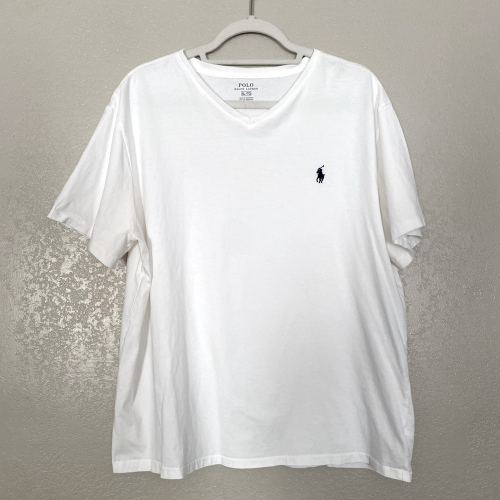 Polo Ralph Lauren • vneck tee shirt